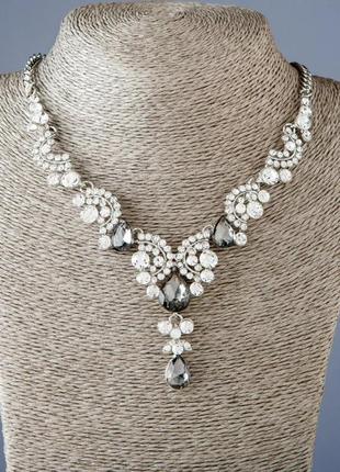 Колье с кристаллами