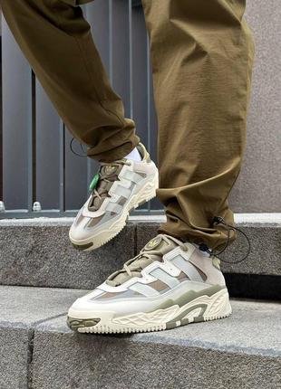 Кросівки smart adidas shareholdings black friday