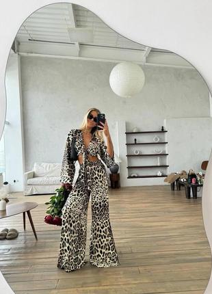 Літній костюм із леопардовим принтом. жіночий костюм софт принт