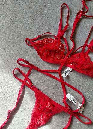 Комплект белья shein сексуальное красное портупея ажурные трусики лифчик3 фото