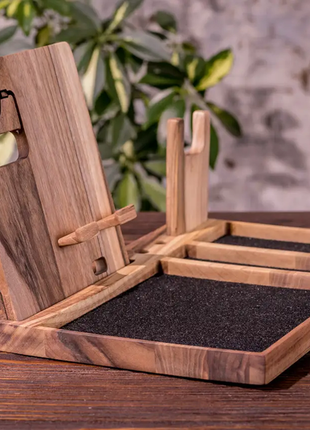 Настольный органайзер-подставка для пистолета / телефона и часов «leon killer galaxy»...