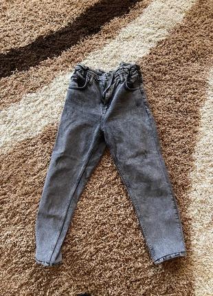 Нові джинси в розмірі хл, тягнуться , матеріал :котон зі стрейчем