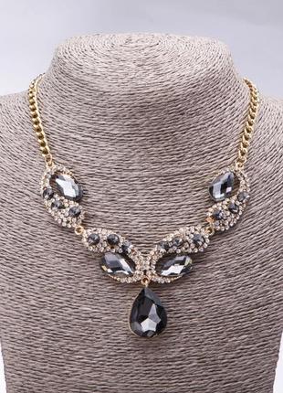 Кольє з кристалами