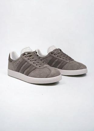 Женские кроссовки adidas gazelle