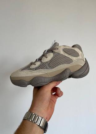 Женские кроссовки adidas yeezy 5008 фото