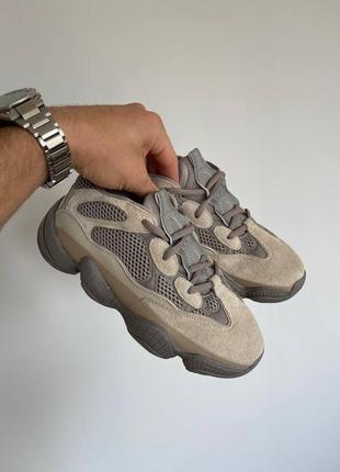 Женские кроссовки adidas yeezy 5002 фото