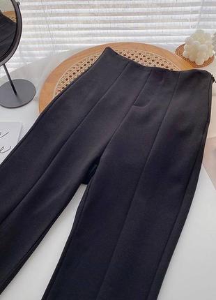 Стильні розкльошені брюки в чорному кольорі, спереду з розрізами, на високій талії❤️,штаны клеш1 фото