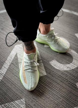 Женские кроссовки adidas yeezy boost 3504 фото