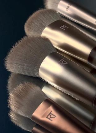 Набір пензлики пензлі для макіяжу real techniques new nudes nothing but you face set