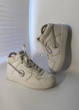 Жіночі кросівки хайтопи enrico coveri