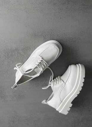 Туфлі білі розмір 41-25,5 см6 фото