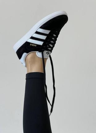 Жіночі замшеві кросівки adidas gazelle black/white адідас газелі2 фото