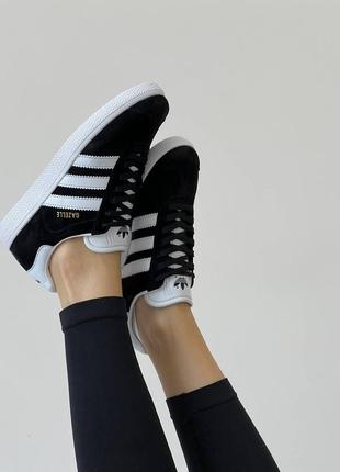 Жіночі замшеві кросівки adidas gazelle black/white адідас газелі3 фото