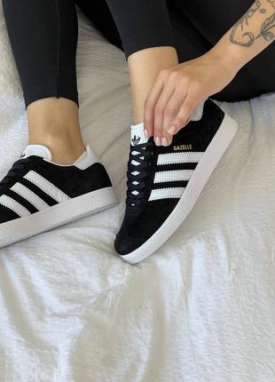 Жіночі замшеві кросівки adidas gazelle black/white адідас газелі5 фото