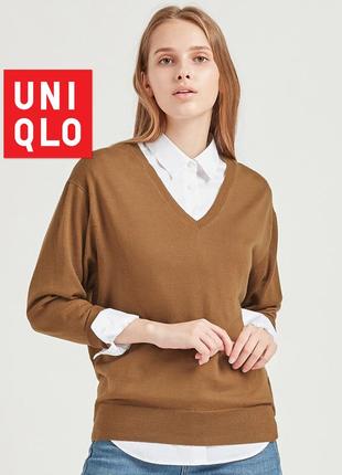 Мягкий приятный свитер uniqlo с шерсти мериноса