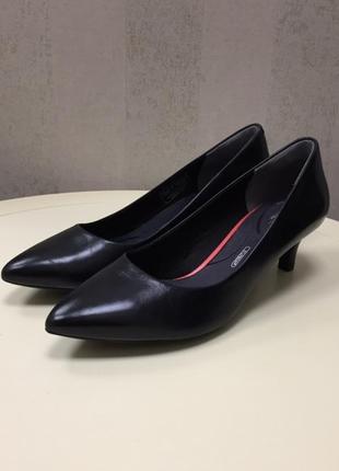 Женские туфли rockport, новые, кожа, оригинал, размер 39.1 фото