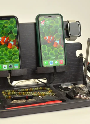 Підставка-органайзер з дерева для гаджетів, телефону, планшета з індивідуальним гравіюванням ostin,1 фото