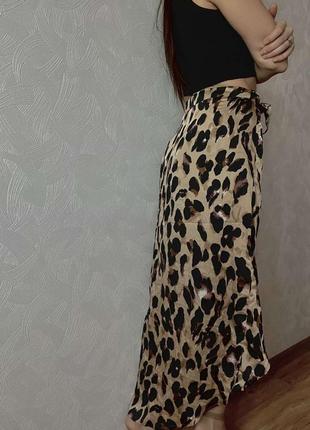 Леопардовая юбка на запах леопардова спідниця на запах1 фото