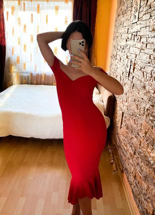 Вечірня червона сукня4 фото