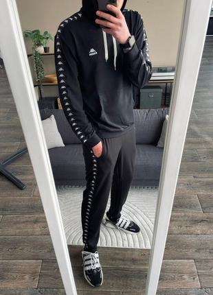 Весняний спортивний костюм kappa