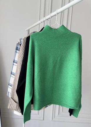 Зелений светр1 фото