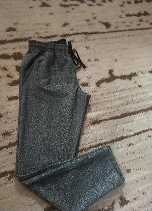 Нарядные,стильные брюки на рещинке с люриксом8 фото
