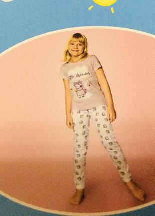 6-8 років, 122-128 зріст disney. сша літній комплект або піжама. пеппа футболка і штаніки на манжета