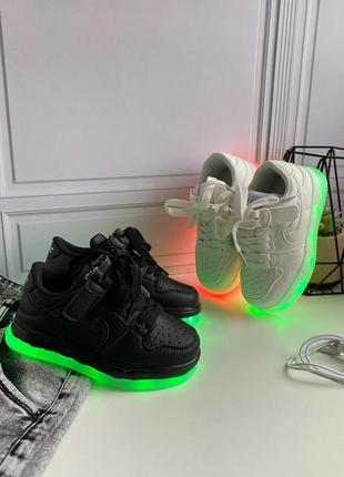 Кросівки лед led 11 режимів на зарядці унісекс2 фото