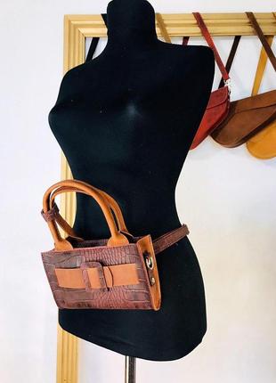 Бордово-коричневая кожаная сумочка под рептилию6 фото