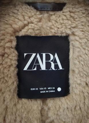 Дублянка дубльонка жіноча zara коричнева з хутром оверсайз весняна зимова нова чорна хутряна куртка8 фото