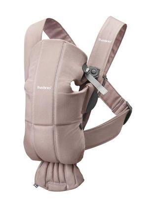 Ерго рюкзак кенгуру-переноска babybjorn mini cotton dusty pink рожева1 фото