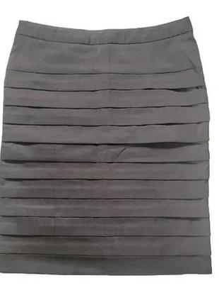 Гарна спідниця карандаш по фігурі чорна с 8