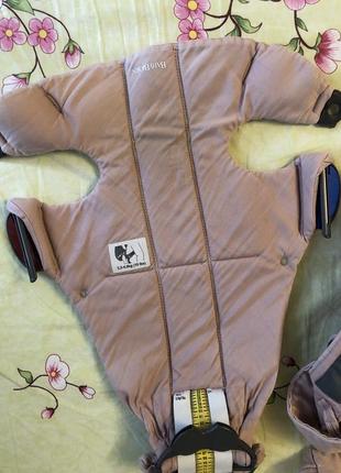 Ерго рюкзак кенгуру-переноска babybjorn mini cotton dusty pink рожева4 фото