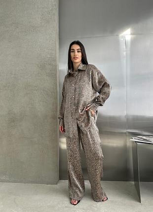 Костюм оверсайз штапель с напылением зебра 42-56 р-р