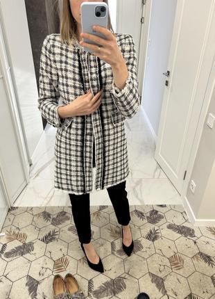 Пальто тренд zara  36р s