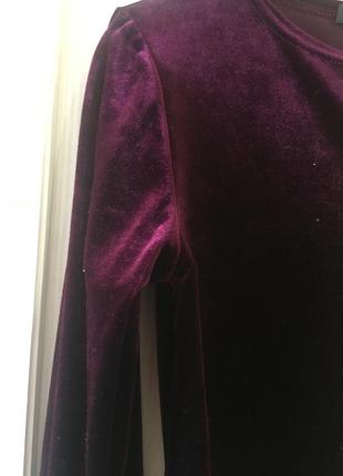 Длинное бархатное платье с кружевом3 фото