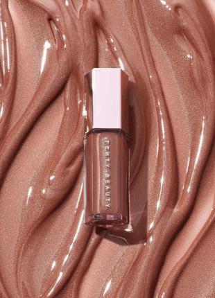 Fenty glow by rihanna gloss bomb universal lip luminizer