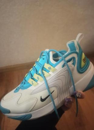 Кросівки жіночі nike zoom 2k