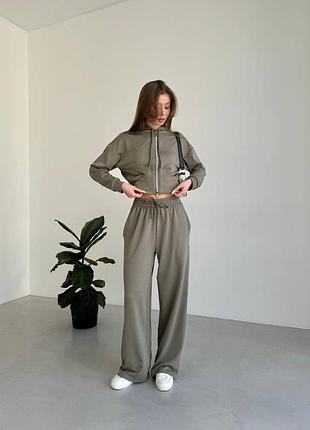 Спортивний костюм