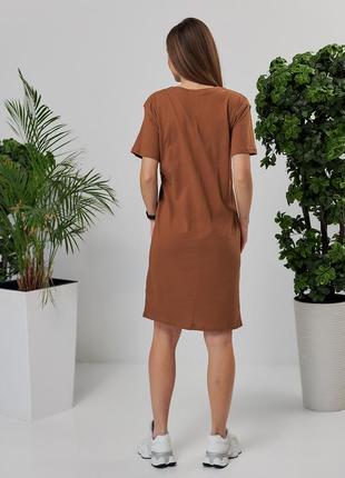 Платье-футболка из хлопка коричневая3 фото