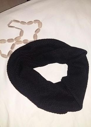 Красивый мягенький зимний  хомут. zara.