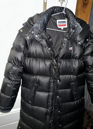 Плащlevi’s