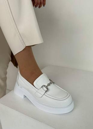 Лофери жіночі шкіра