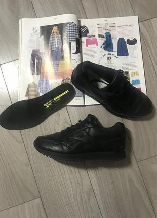 Кросовки шкіра reebok p. 6/39 (25,5)