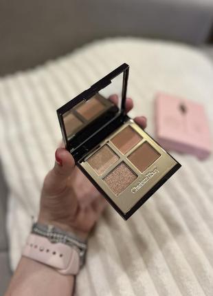 Легендарна палетка тіней для повік charlotte tilbury pillow talk luxury palette