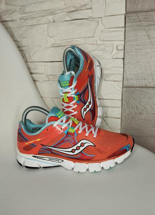 Жіночі оригінальні кросівки saucony natural series 37-38