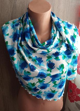 Жіночі аксесуари 💙 шарф шалик парео в сині квіти