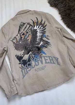 Щільна бавовняна сорочка з малюнком на спині