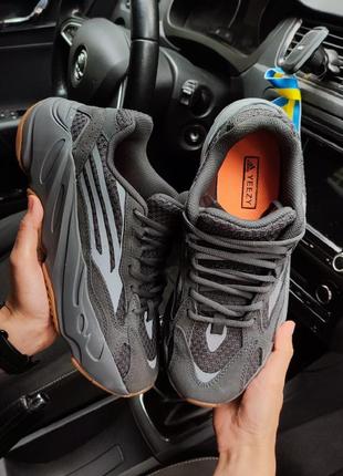 Кросівки adіdas yeezy 700 cipi (унісекс модель)1 фото