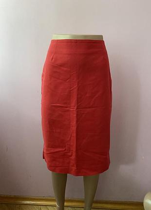 Красная юбка классика